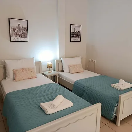 2 Single Beds Levádeia